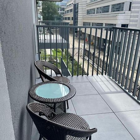 W Apartament , Nowoczesny ,4 Osobowy, Varsovia Exterior foto